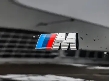 BMW 740 d xDrive M Sport PANO ACC 360