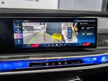 BMW 740 d xDrive M Sport PANO ACC 360