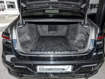 BMW 740 d xDrive M Sport PANO ACC 360