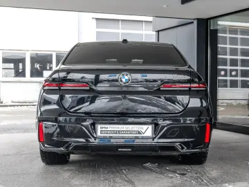 BMW 740 d xDrive M Sport PANO ACC 360