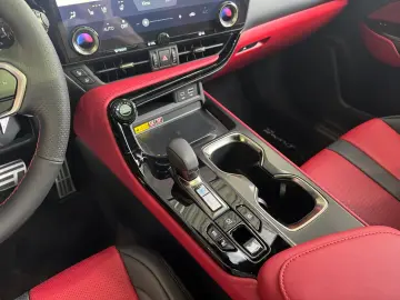 Lexus NX 350h Automată F SPORT Panoramic