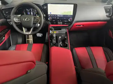 Lexus NX 350h Automată F SPORT Panoramic