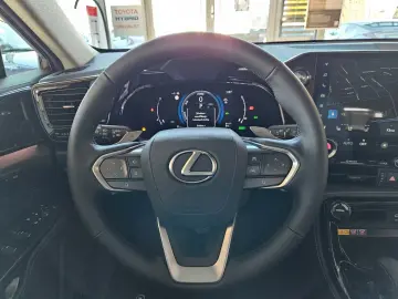 Lexus NX 350h Executive Line