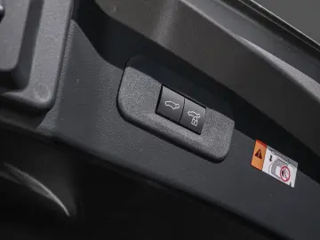 Lexus NX 350h Business Line Plus SITZBELÜFTUNG 360