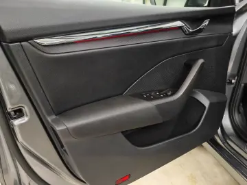 Skoda Octavia Faruri led Încălzire Camera Android 1 prop