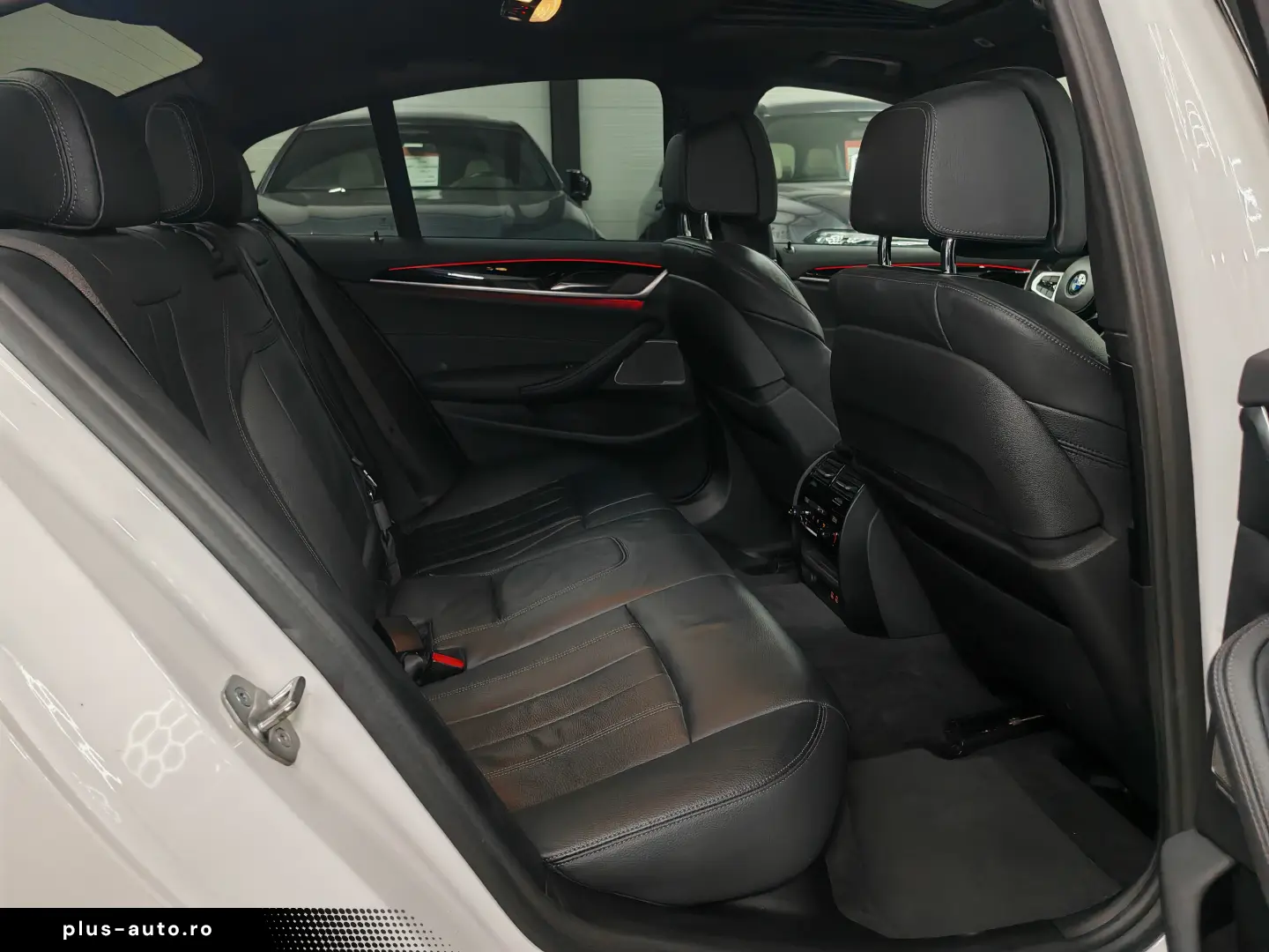 BMW 530icM Pachet Alb Mineral Laser H&K Ventilație TVA