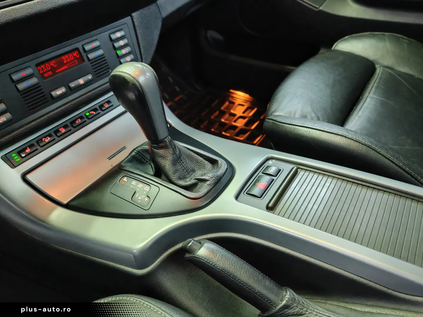 BMW X5 218CP Pachet4.8is Panoramic Volan încălzit Webasto