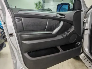 BMW X5 218CP Pachet4.8is Panoramic Volan încălzit Webasto