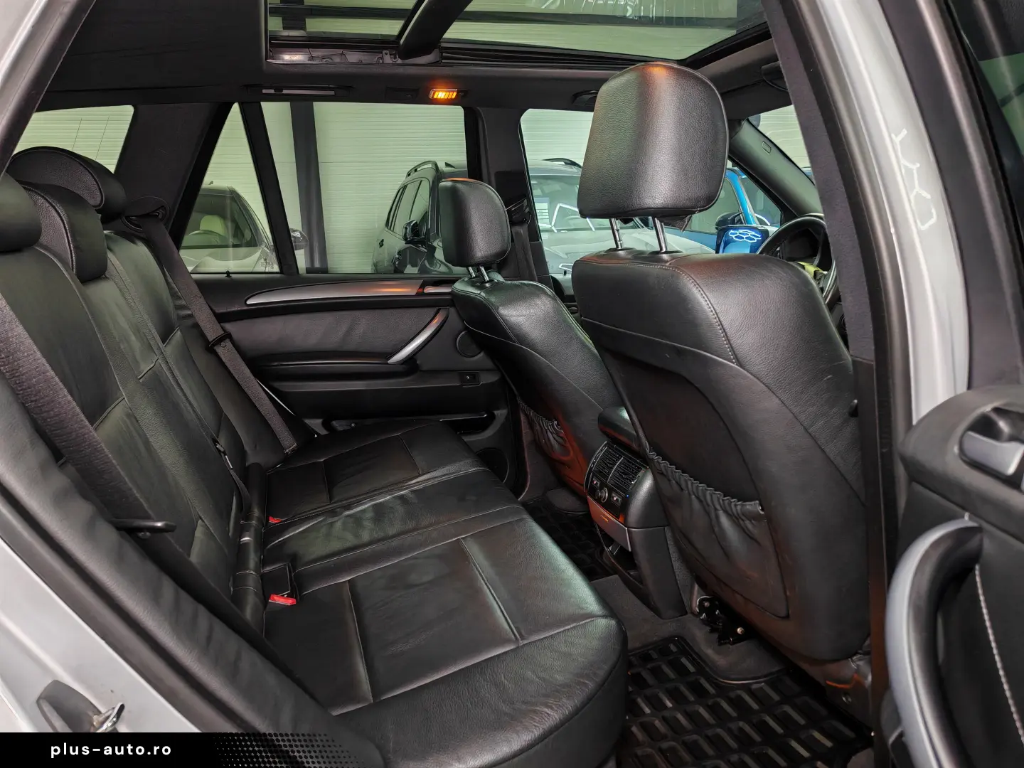 BMW X5 218CP Pachet4.8is Panoramic Volan încălzit Webasto