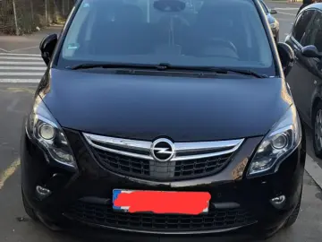 Opel Zafira Tourer