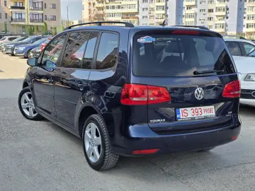 VW Touran 2011 1.6 TDI 105 CP euro 5