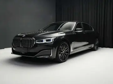 BMW 740