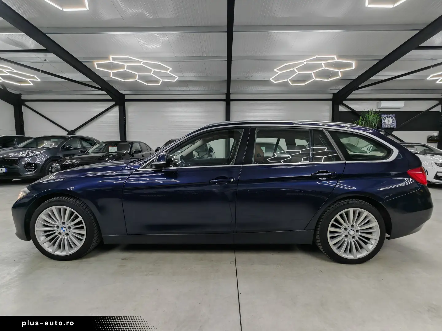 BMW Seria 320 Piele Bixenon Android Distributie înlocuita