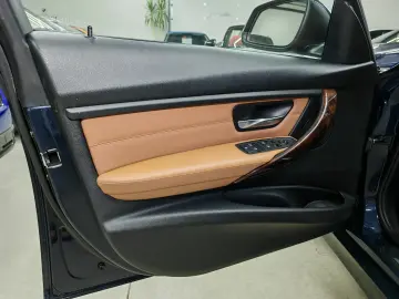 BMW Seria 320 Piele Bixenon Android Distributie înlocuita