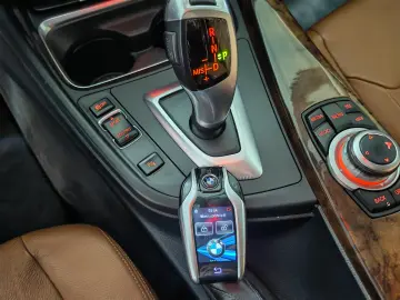 BMW Seria 320 Piele Bixenon Android Distributie înlocuita