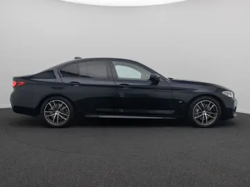 BMW 540i xD M Sport H K Kamera HUD DAB AHK Komfort