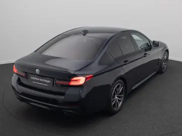 BMW 540i xD M Sport H K Kamera HUD DAB AHK Komfort