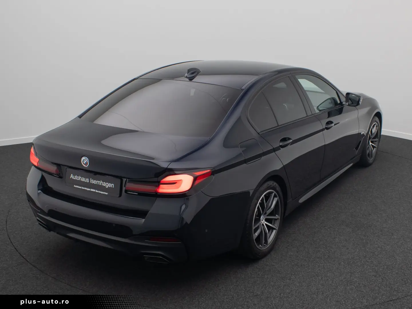 BMW 540i xD M Sport H K Kamera HUD DAB AHK Komfort