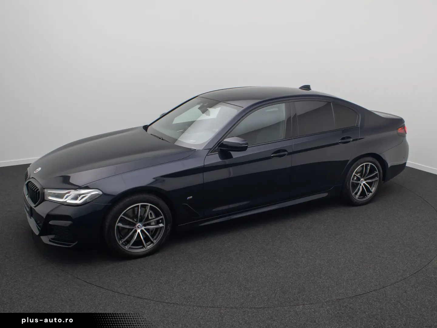 BMW 540i xD M Sport H K Kamera HUD DAB AHK Komfort