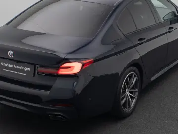 BMW 540i xD M Sport H K Kamera HUD DAB AHK Komfort