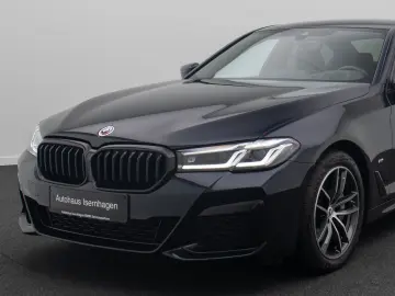BMW 540i xD M Sport H K Kamera HUD DAB AHK Komfort