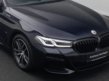BMW 540i xD M Sport H K Kamera HUD DAB AHK Komfort