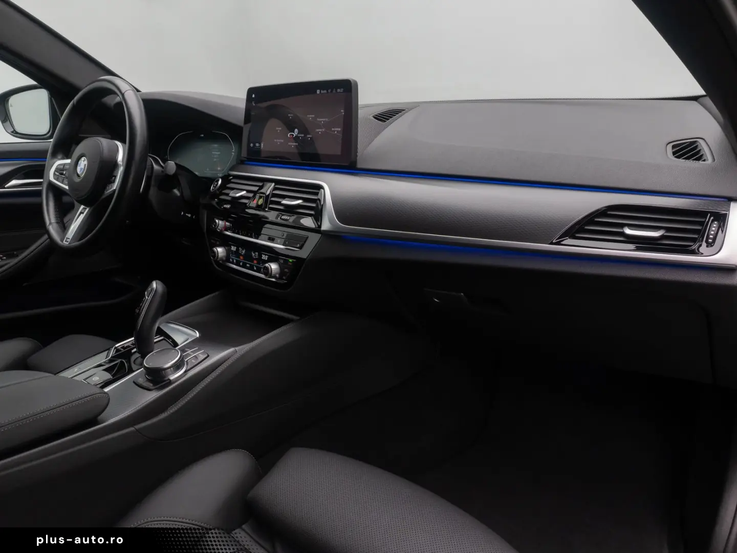 BMW 540i xD M Sport H K Kamera HUD DAB AHK Komfort