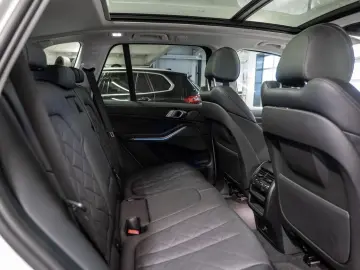 BMW X5 xDrive 45e X-Line PANO HUD 360  LASER LED ACC