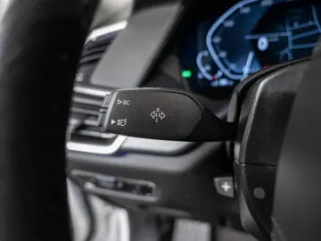 BMW X5 xDrive 45e X-Line PANO HUD 360  LASER LED ACC