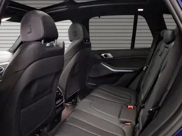 BMW X5 xDrive45e M Sport Luftfederung  Pano  AHK