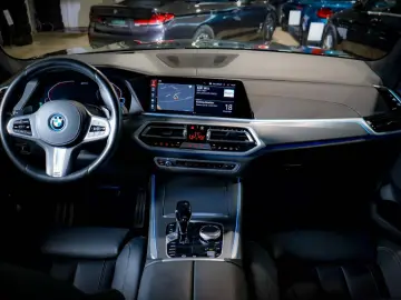 BMW X5 45e xD M SPORT LASER AHK PANO KAMERA NAVI HuD