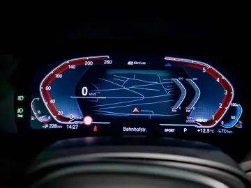 BMW X5 45e xD M SPORT LASER AHK PANO KAMERA NAVI HuD