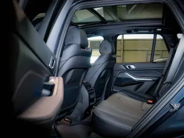 BMW X5 45e xD M SPORT LASER AHK PANO KAMERA NAVI HuD