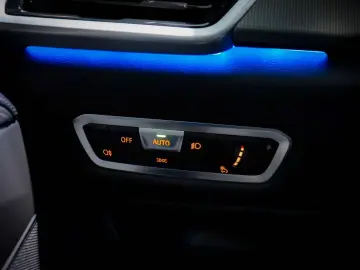 BMW X5 45e xD M SPORT LASER AHK PANO KAMERA NAVI HuD