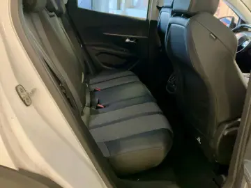 Peugeot 3008 1.2 PureTech Allure