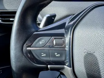 Peugeot 3008 1.2 PureTech Allure