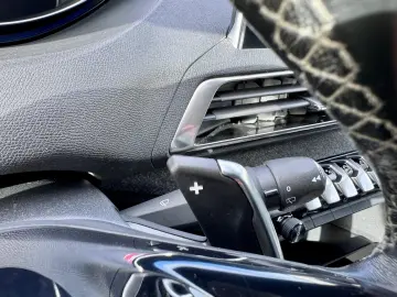 Peugeot 3008 1.2 PureTech Allure