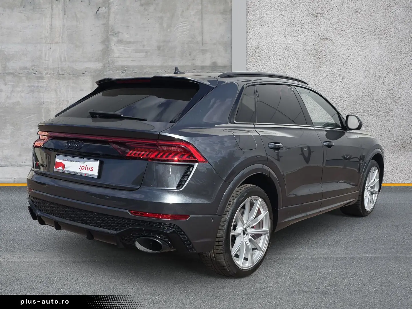 AUDI RS Q8 AHK PANO KERAMIK LEDER UPE 175T
