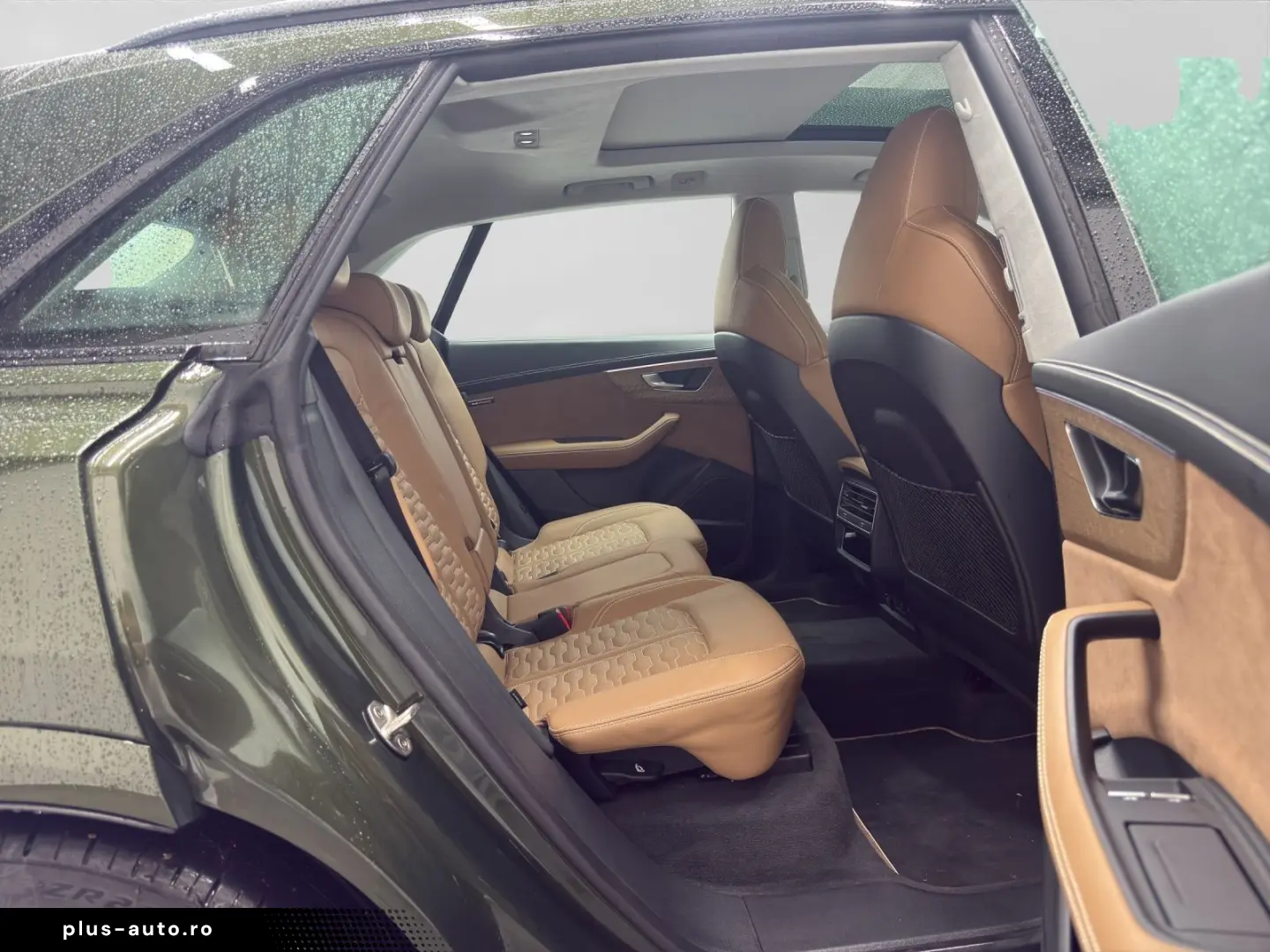 AUDI RSQ8 TFSI Q EXCLUSIVE UPE192 LM23 KERAMIK PANO M