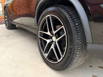 Mercedes-Benz Gle-Coupe