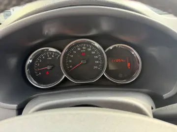 Dacia Sandero 0.9 PRESTIGE