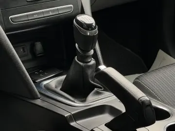 Renault Megane Gen-Iv-2016