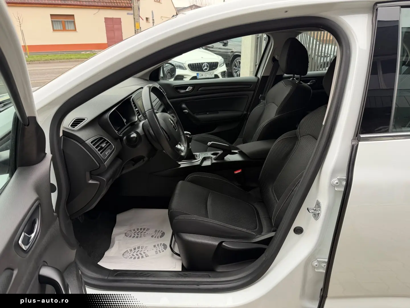 Renault Megane Gen-Iv-2016