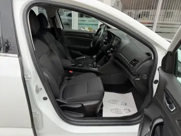 Renault Megane Gen-Iv-2016