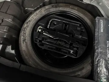 Renault Megane Gen-Iv-2016