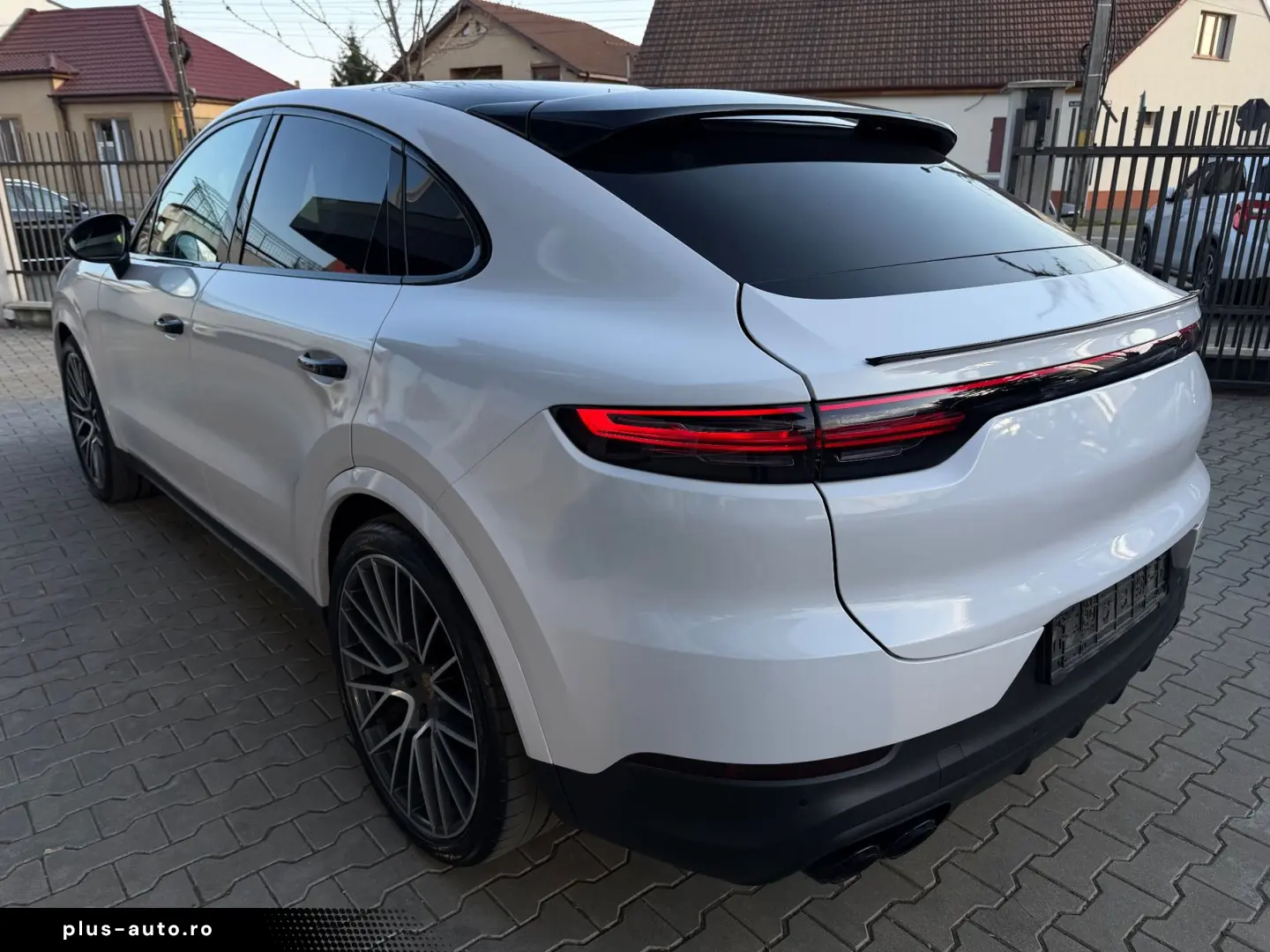 Porsche Cayenne-Coupe