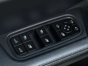 Porsche Cayenne-Coupe