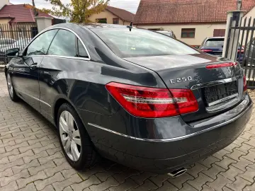 Mercedes-Benz E Gen-W212-2009-2016