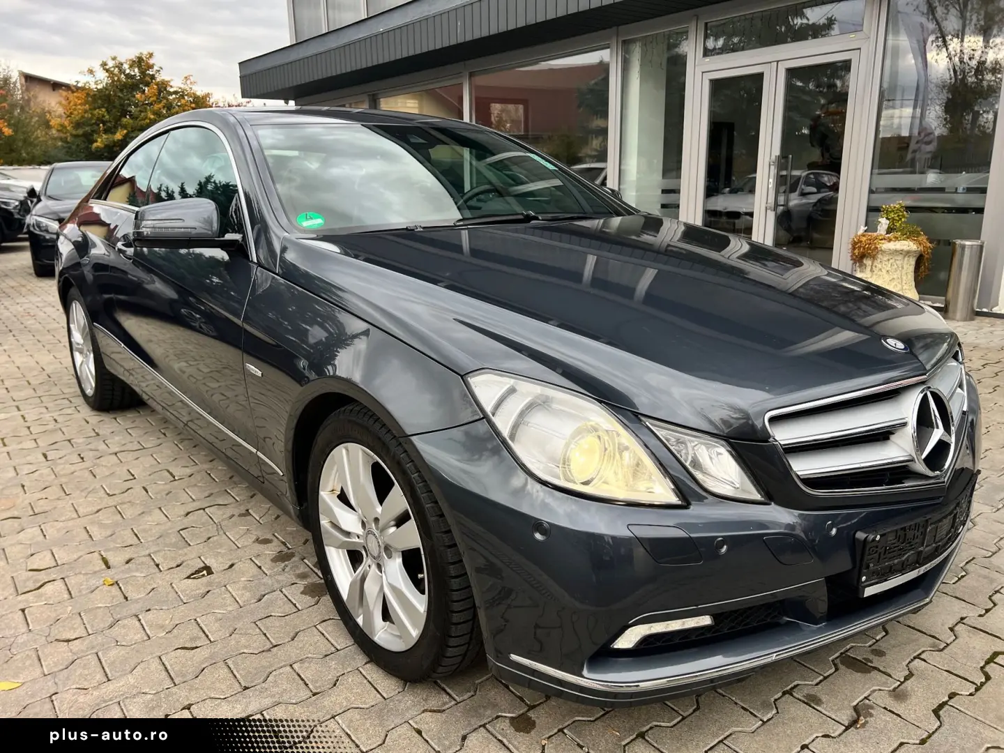 Mercedes-Benz E Gen-W212-2009-2016