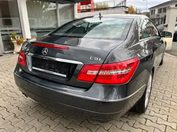 Mercedes-Benz E Gen-W212-2009-2016